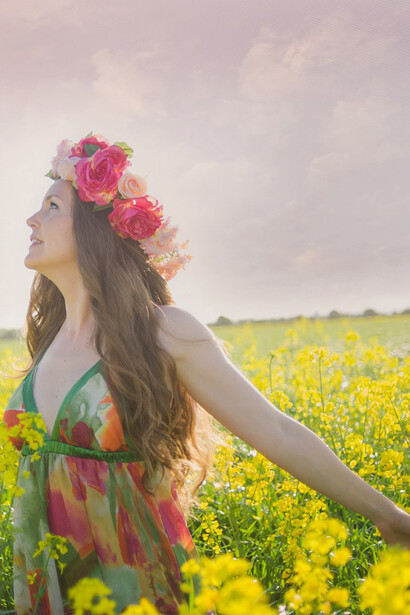 Kathryn Bailey - Little B Memories - Sun Maiden