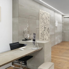 Katrin Fridriks, Joan Saló, and Zheng Lu, White on white, exhibition view. Courtesy of Galerie Sept