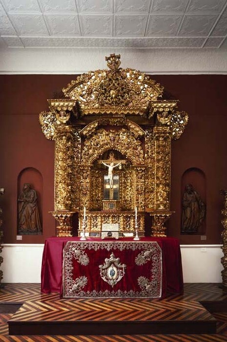Anónimo, Altar de Cristo crucificado, s.XVIII. Cortesía del Museo Pedro de Osma