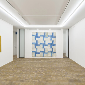 Artistes divers, Supports/Surfaces, vue de l'exposition. Avec l'aimable autorisation de Ceysson et Bénétière