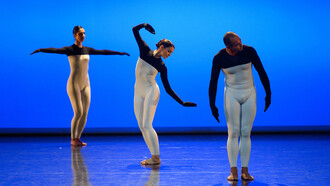 CNDC Angers, Beach Birds by Merce Cunningham, ph. Andrea Macchia/Bolzano Danza
