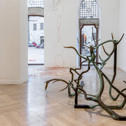 Alicja Kwade, Vestigia, exhibition view. Courtesy of Galleria Continua
