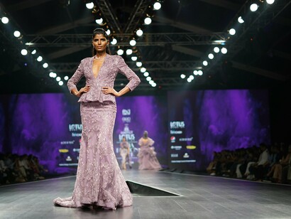  A single couture look, dominating global headlines: this is where visual poetry meets cultural influence