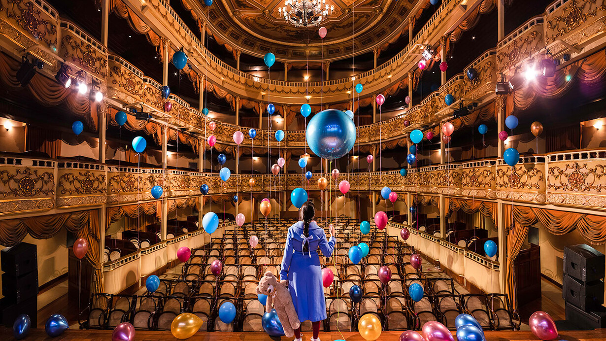 Flávia Junqueira. Courtesy of Casa Triângulo