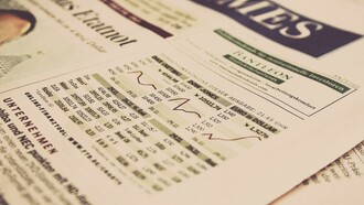 La prensa financiera internacional está llena de comentarios, análisis y crónicas repletas de referencias a las teorías económicas