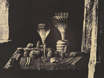 Linnaeus Tripe, Madura: The Great Pagoda Jewels, January – February 1858, Image © The Metropolitan Museum of Art