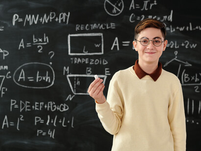 Cada ser humano adulto, como actor social, es el resultado de la educación