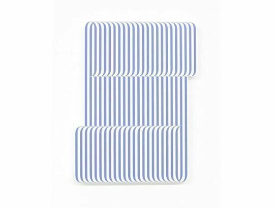 Terry Haggerty, side on, 2013, acrylic on wood panel, 26 x 21.625 inches (66 x 55 cm)