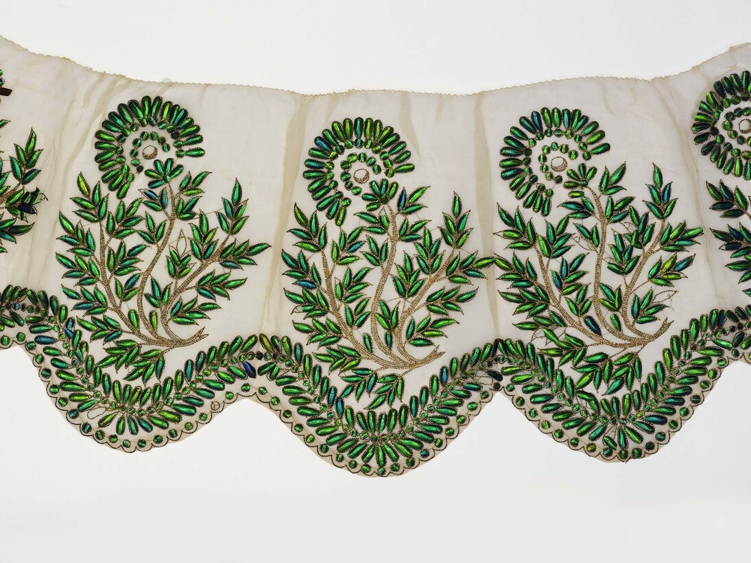 Muslin border embroidered with beetle wings, probably Hyderabad, 19th century © Victoria and Albert Museum, London