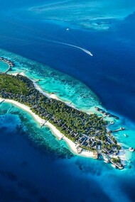 Arial View of Jumeirah Vittaveli