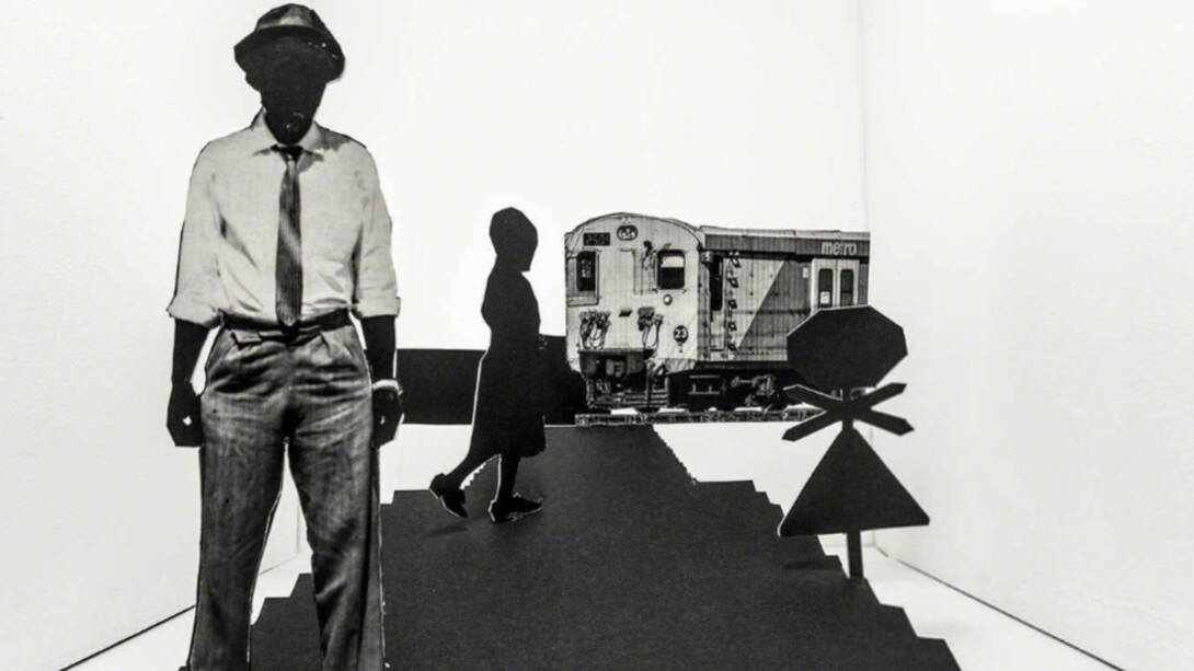 "Re palame tereneng e fosahetseng, from the series Reconstruction of a Family, 2016. © Lebohang Kganye. Courtesy AFRONOVA GALLERY and ROSEGALLERY."
