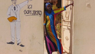Dakar. Entrada al centro Sopi Jiko
