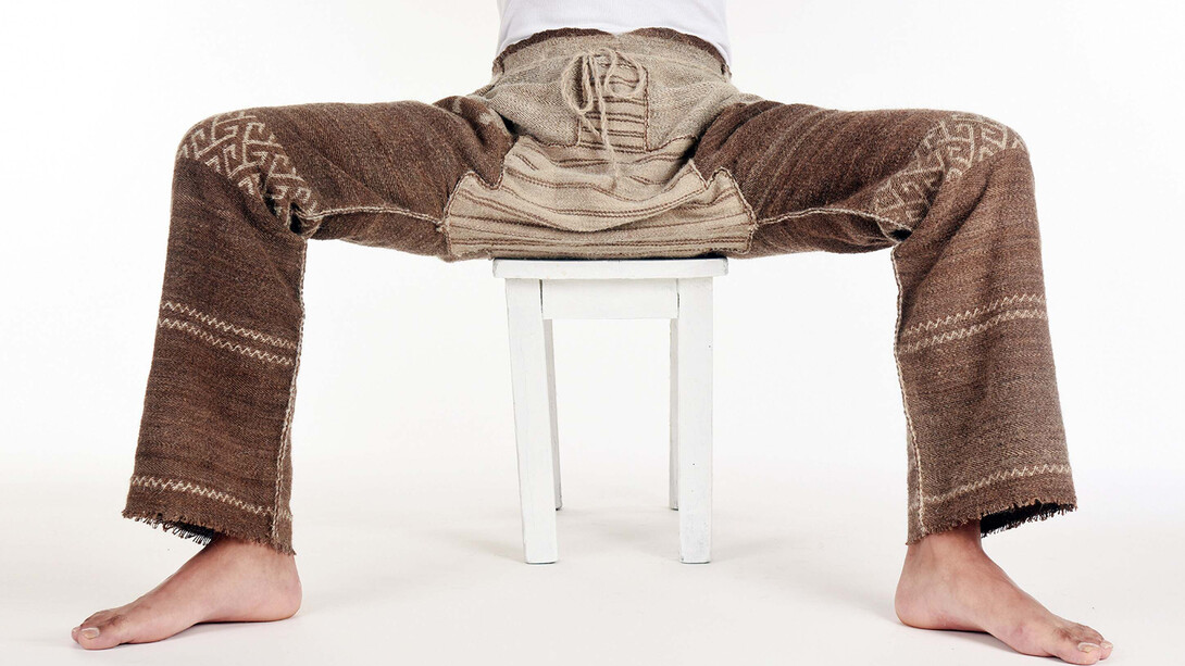 Who‘s wearing the pants? Piece in exhibition. Courtesy of Weltmuseum Wien