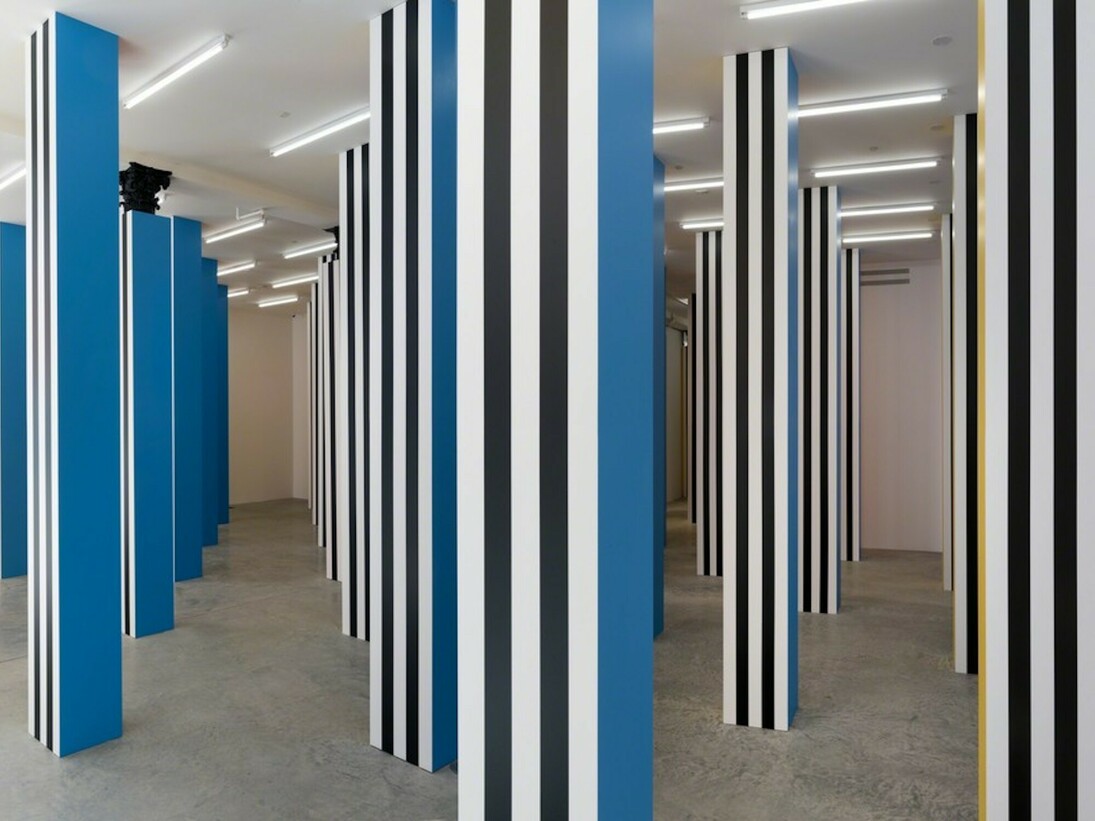 Daniel Buren, Exhibition view. Courtesy of Bortolami