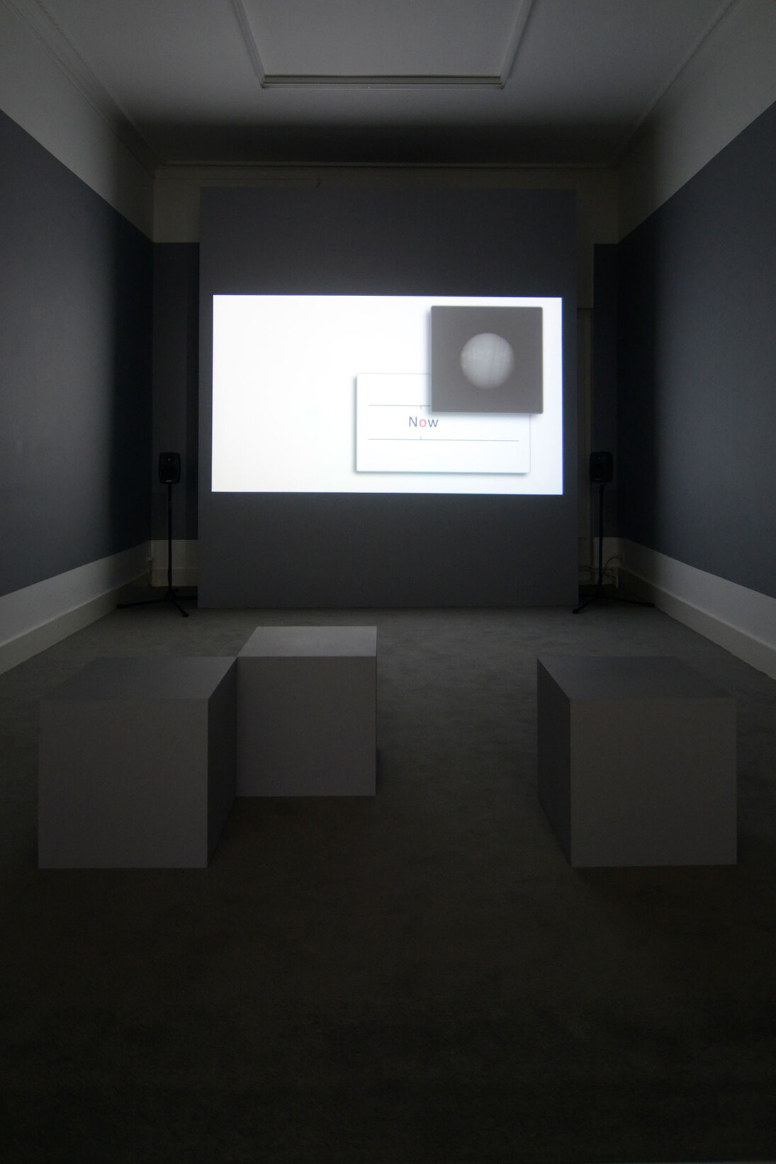 Elizabeth Price, Sleep, 2014, Installation view at Motinternational Brussels, Courtesy of the artist and Motinternational Brussels and London