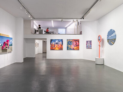 Various artists, Gravitational carnation, exhibition view. Courtesy of Pilot Gallery