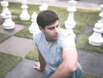 Max Deutsch era un joven de 24 años en el 2017, cuando se jugó el primer encuentro con Magnus, se autodefine como un aprendiz obsesivo