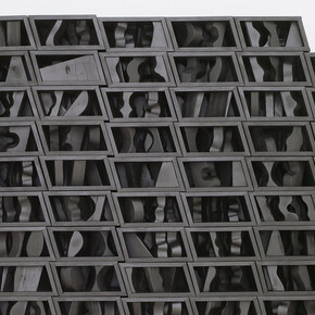 Louise Nevelson & Yin Xiuzhen. Courtesy of Pace Gallery