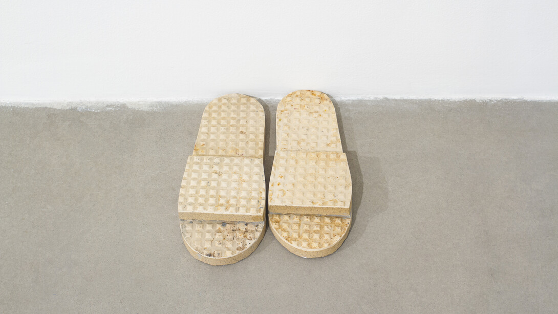 Zhanna Kadyrova, Doppelganger, 2020, ceramic tiles, 29x26x4,5cm