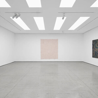 Howardena Pindell, Deep sea, deep space, exhibition view. Courtesy of White Cube