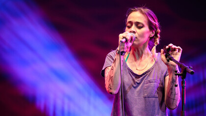 Fiona Apple en el Lincoln Center's Out of Doors, 8 de agosto de 2015