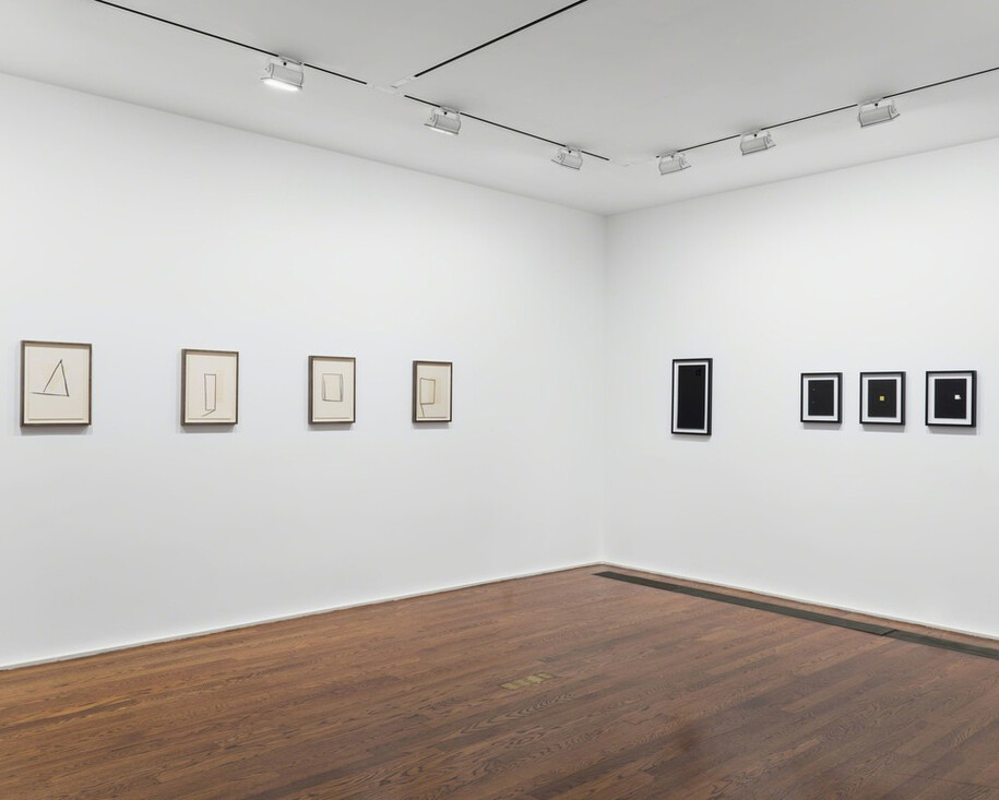 Mira Schendel, Exhibition view. Courtesy of Hauser & Wirth