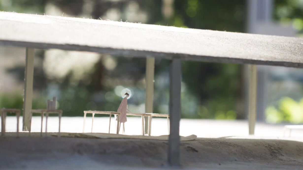 Vue de l’exposition Junya Ishigami, Freeing Architecture, Fondation Cartier pour l’art contemporain, Paris, 2018. © JUNYA.ISHIGAMI+ASSOCIATES. Photo © Thibaut Voisin.