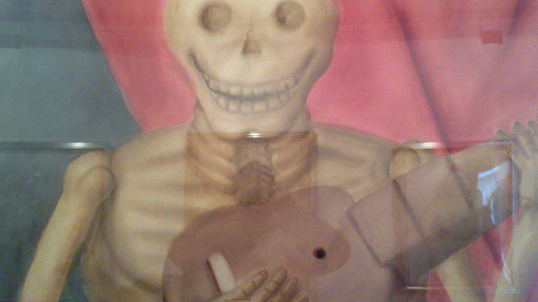 Fernando Botero Angulo (1932 Medellín Colombia — 2023 Mónaco) "La muerte" Donación Botero, Bogotá, Colombia