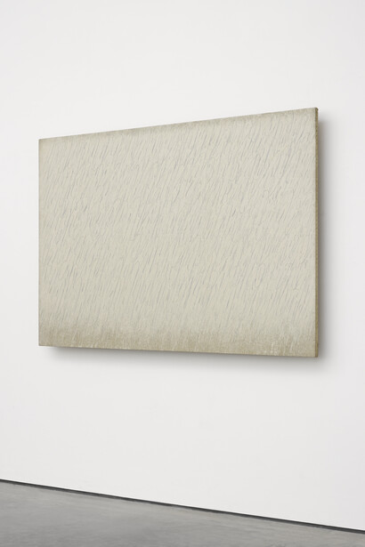 Park Seo-Bo
Ecriture (描法) No. 19-78
1978
Pencil and oil on canvas
51 3/16 x 76 3/4 in. (130 x 195 cm)
© the artist. Photo © White Cube (George Darrell)
