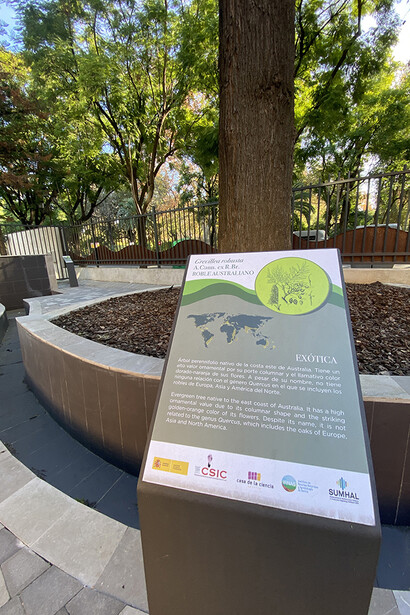 Paseos verdes. Los jardines y el cambio climático, vista de exhibición. Cortesía de Casa de la Ciencia