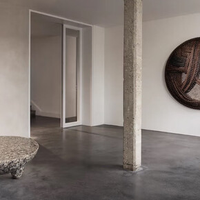 Ashiesh Shah, Taamr, exhibition view. Courtesy of Carpenters Workshop Gallery 
