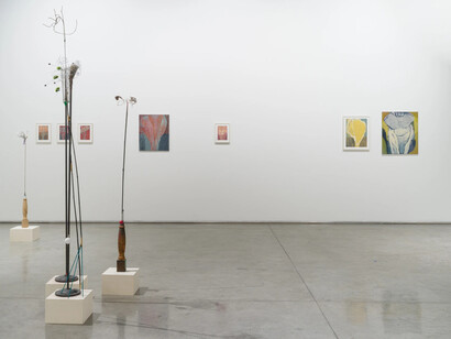 Various artists, Improvisations, exhibition view. Courtesy of Gallery Isabelle Van Den Eynde