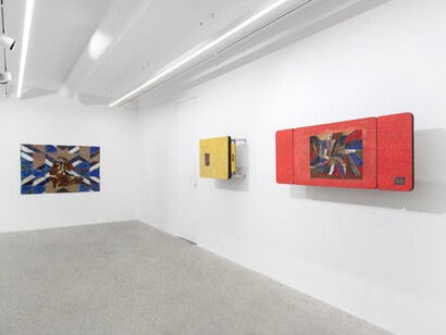 Matias Agafonovas, Comet fields in a matchbox, exhibition view. Courtesy of the Kamel Mennour Gallery