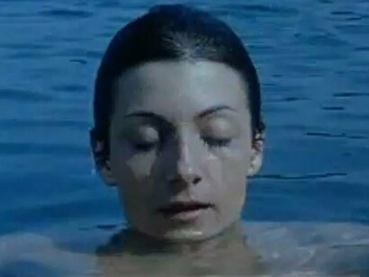 Na ótica de Anna, Otto é inicialmente a reencarnação do pai morto. Ela enxerga naquele garoto a oportunidade de conviver com o homem que mais amou na vida. Por muito tempo, portanto, não permite a Otto declarar o amor que sente por ela