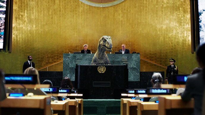 El dinosaurio Frankie en el Hemiciclo de la ONU, protagonista de la ultima campaña contra el cambio climático